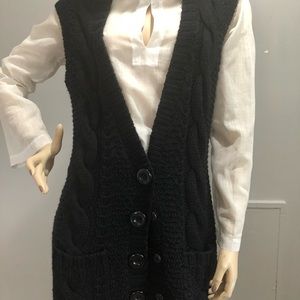 NWT. Bebe Sweater Cardigans Top with buttons. Size L. Color Black.